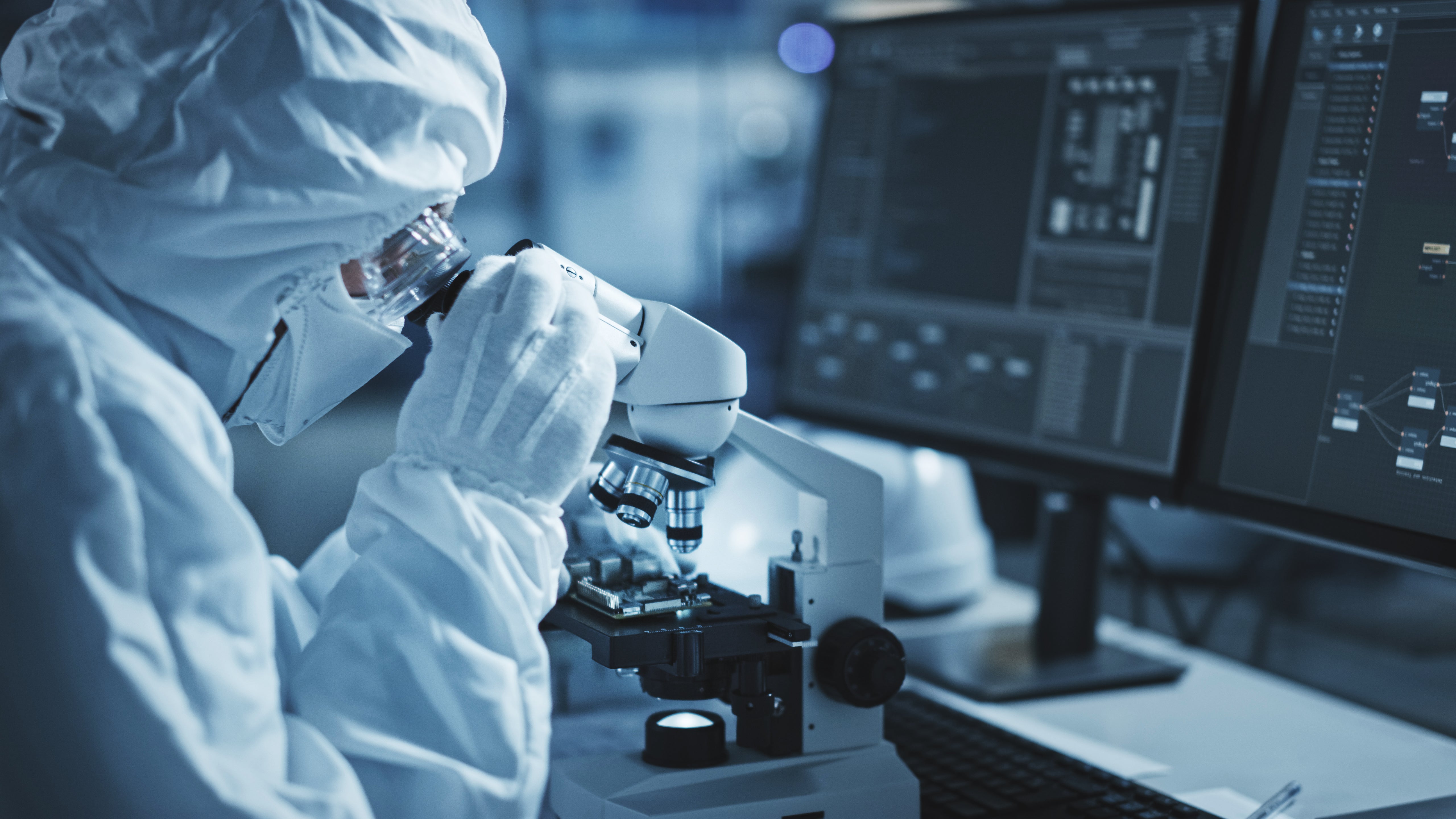Close-up examination in a precision lab environment